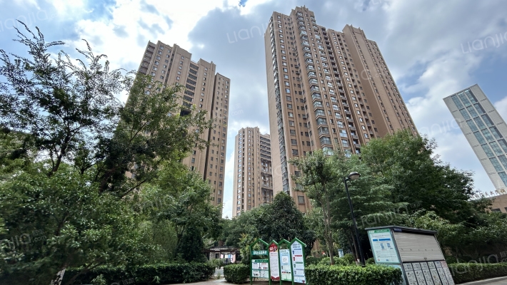 坊子街西区外景图