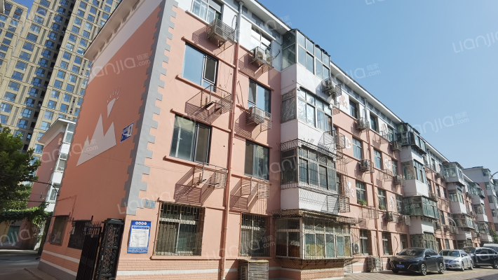 地矿局宿舍外景图