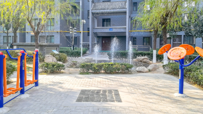 华府御城外景图