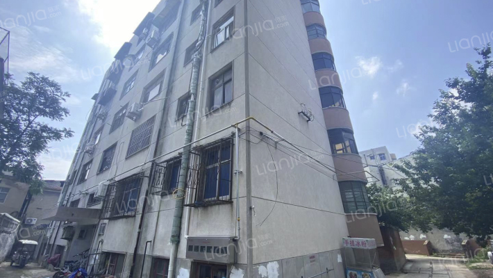 法院家属院外景图