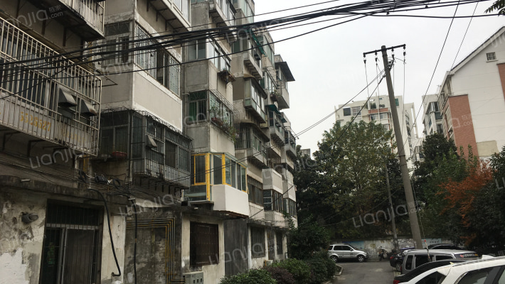 丝绸新村外景图