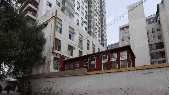 学院国际外景图