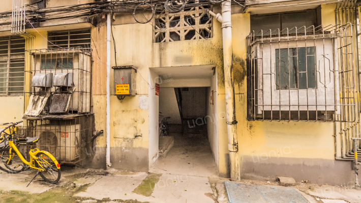 合成纤维厂外景图