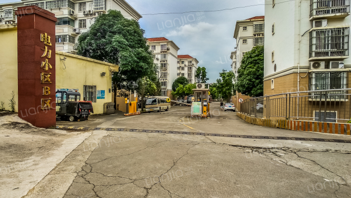 电力小区B区外景图