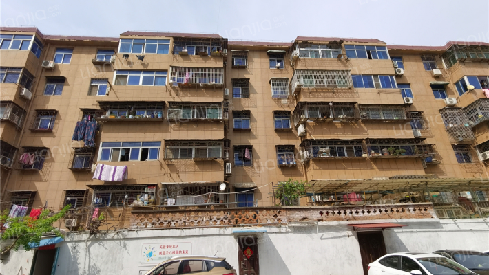 公工交通三公司家属院外景图