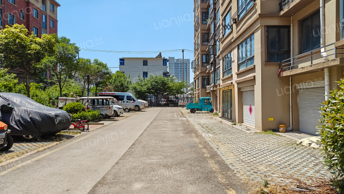 源泉丽景外景图