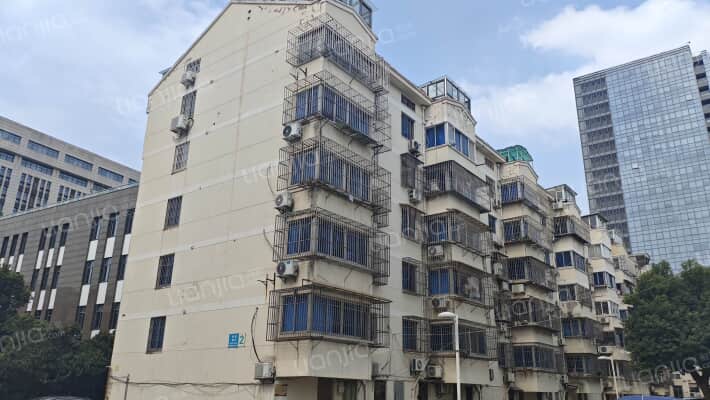 城西新村宝带花苑外景图