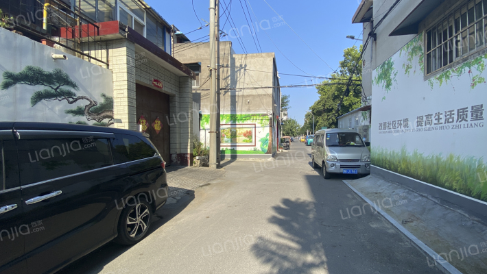 体育场后街14号外景图