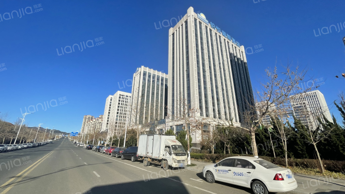 铂悦戴斯酒店外景图