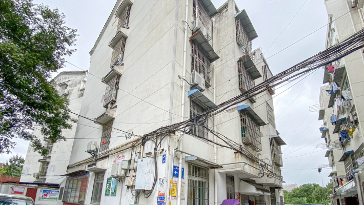 新鑫公寓外景图