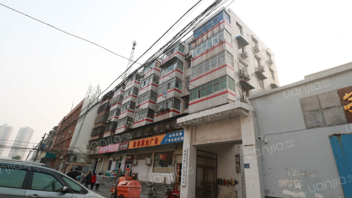 车站路8号外景图