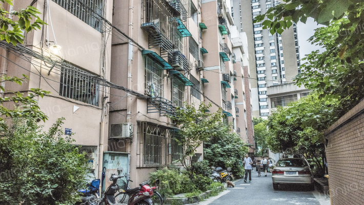 凯旋路110号外景图