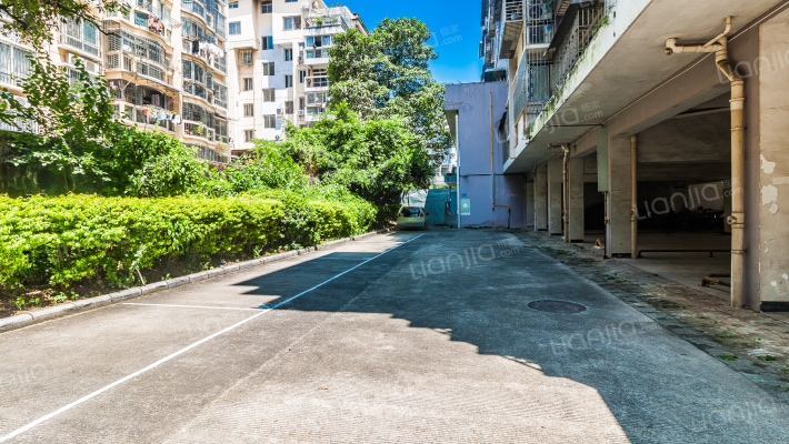 新世纪园外景图