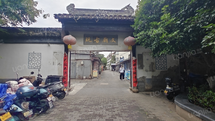 紫藤园外景图