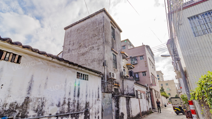 张家边二村外景图