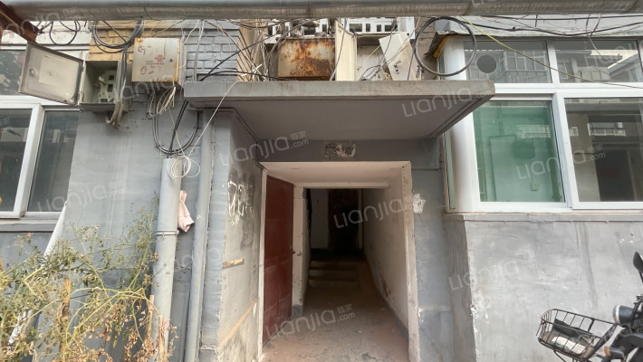 劳动路3号院外景图