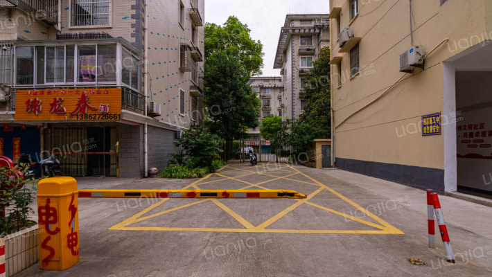 中楹花苑外景图