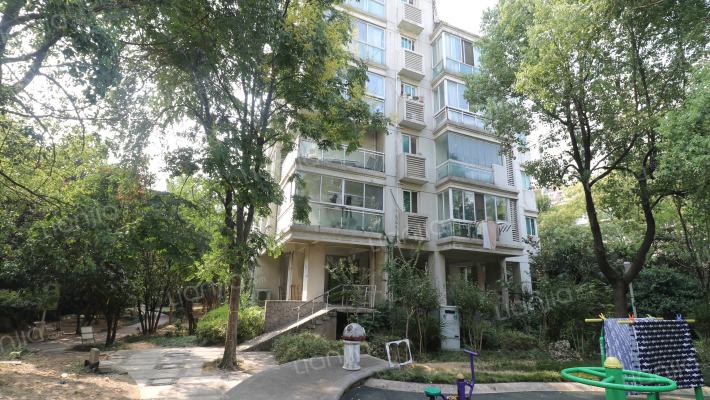 月安花园歌月居外景图