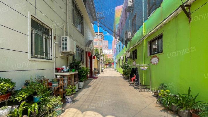 纪委家属院外景图