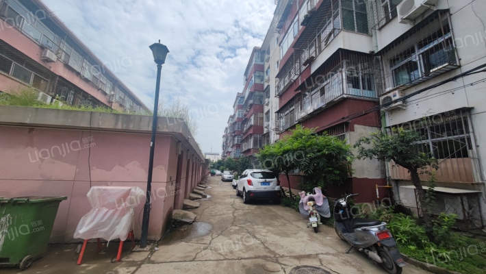 龙港小区外景图