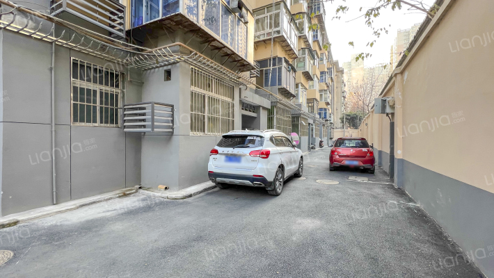 饲料厂家属院302号外景图