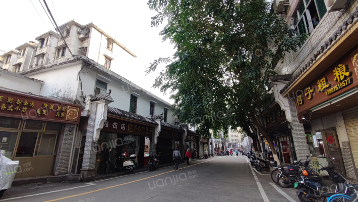 邮政局宿舍区外景图