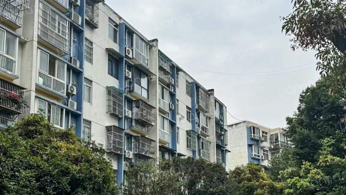 锦苑一期B区外景图