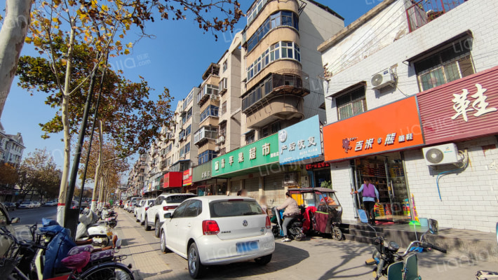 五福路92号院外景图