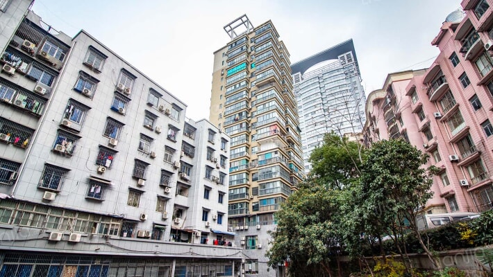 东方怡景大厦外景图