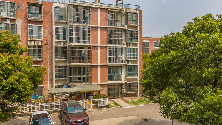 御源景城外景图