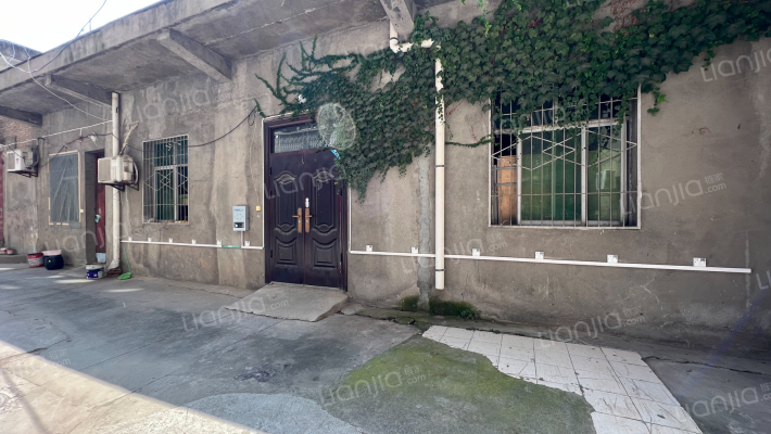 蒲城电厂办事处家属院外景图