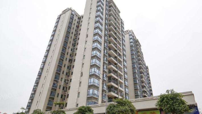 俊怡云山御居外景图