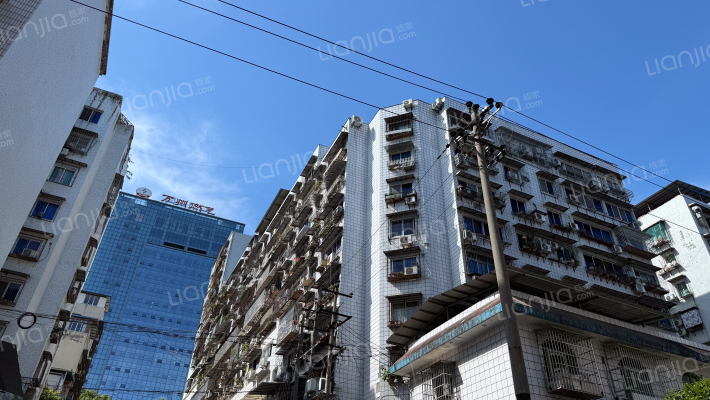 司法宿舍外景图