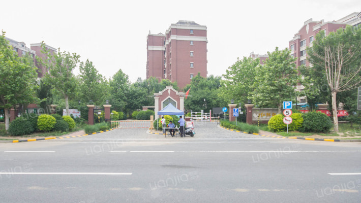 颐洋花园外景图