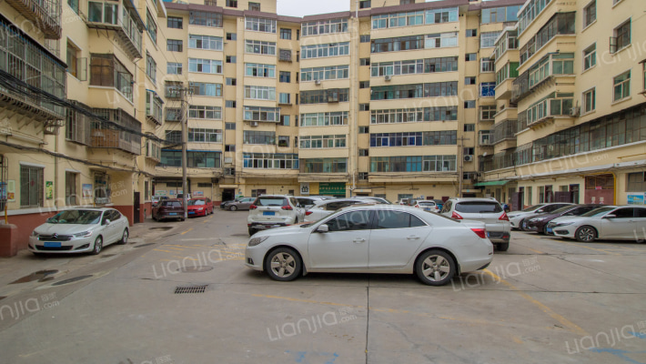 七里河区委家属楼（小西湖西街）外景图