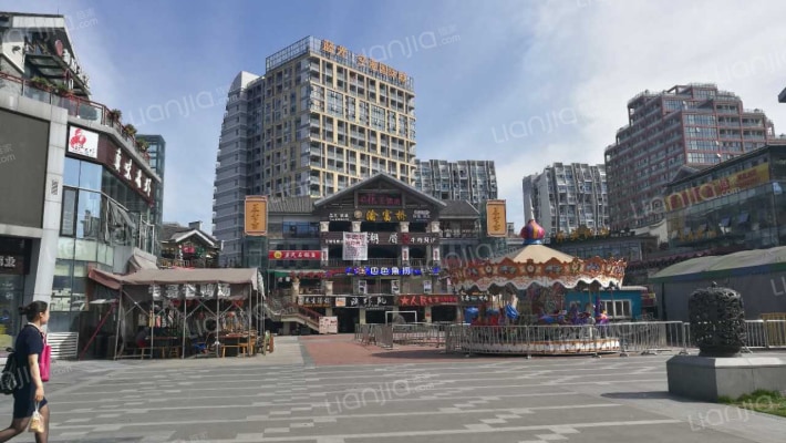 花天锦地外景图