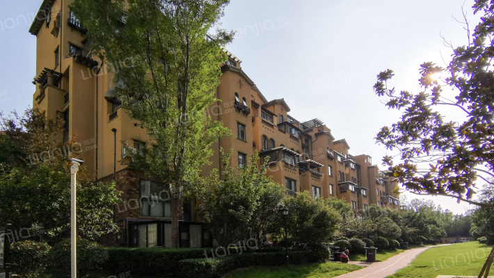 东润朗郡外景图