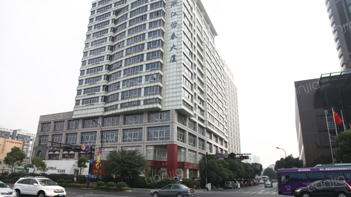 怡泰大厦外景图