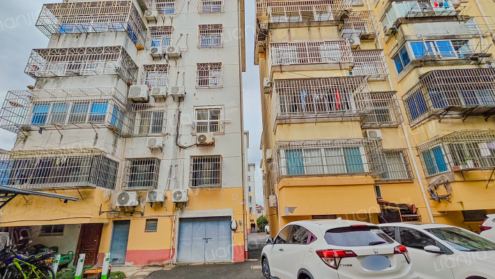 解放四村外景图