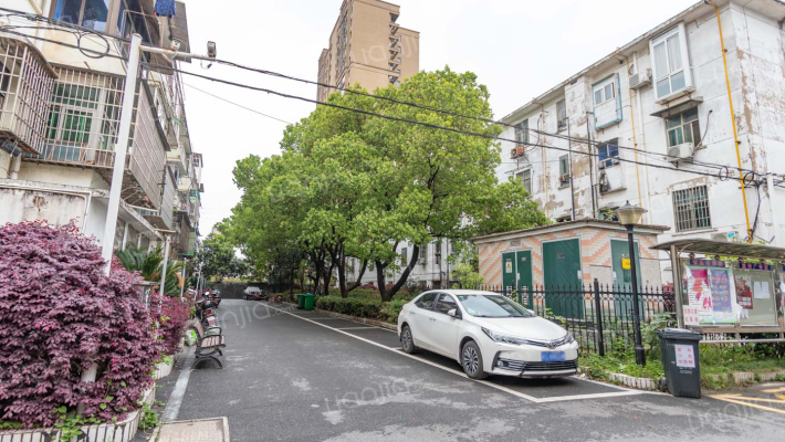 洞井小区外景图