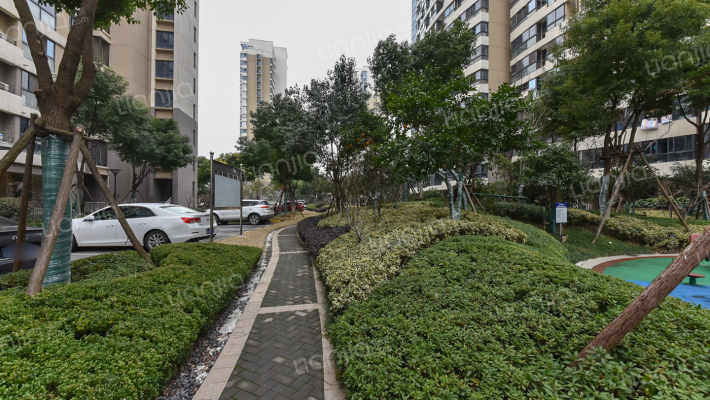 恒大绿洲一期外景图