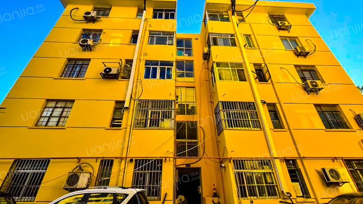 木材公司干部楼外景图