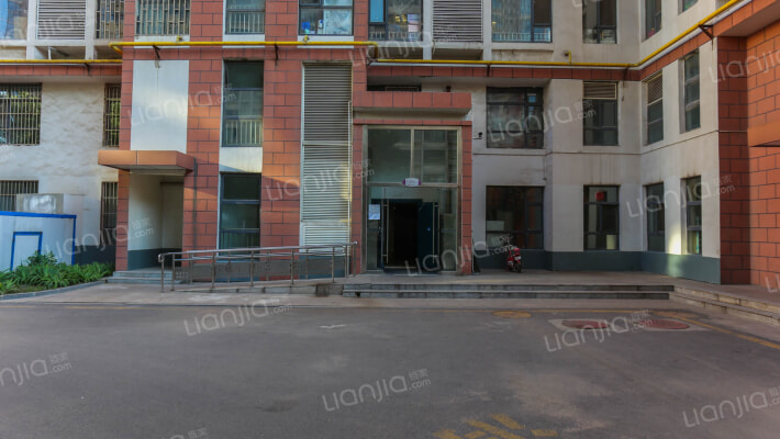 新城市花园外景图