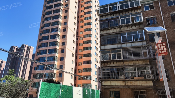 兰峰小区外景图