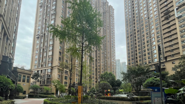 汇融广场外景图