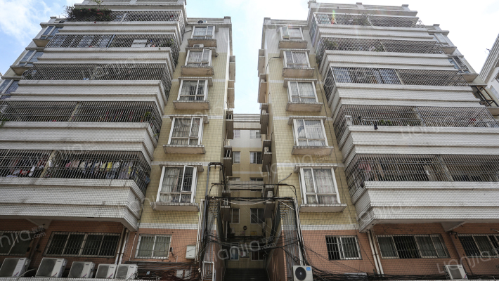 金城小区外景图