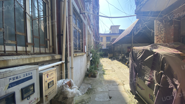 许昌市规划设计院宿舍楼外景图