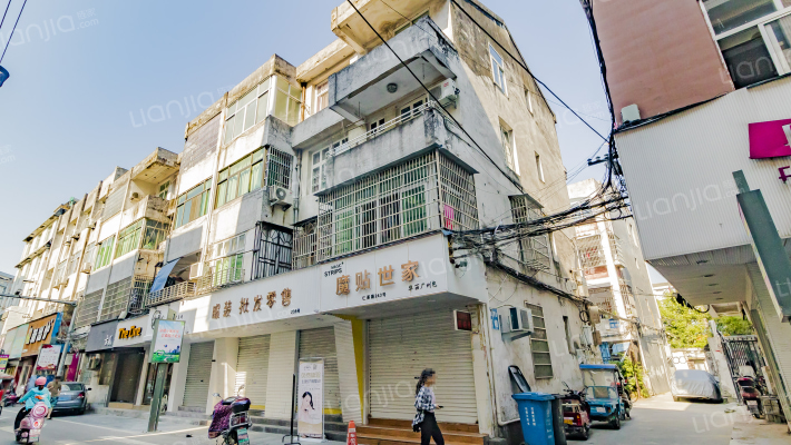 财税局宿舍外景图