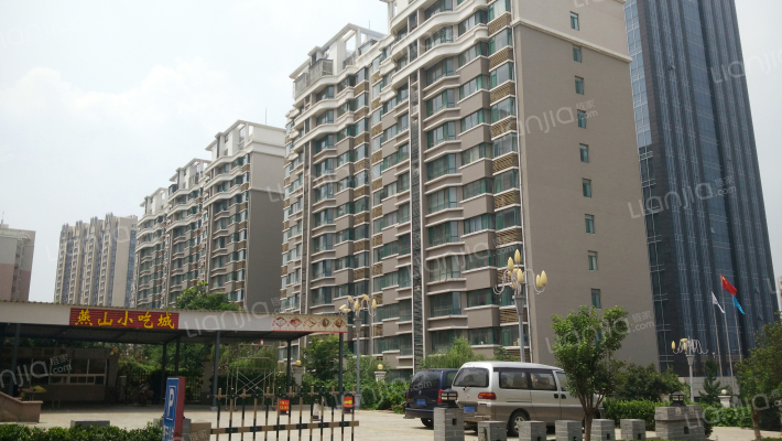 燕子山庄外景图