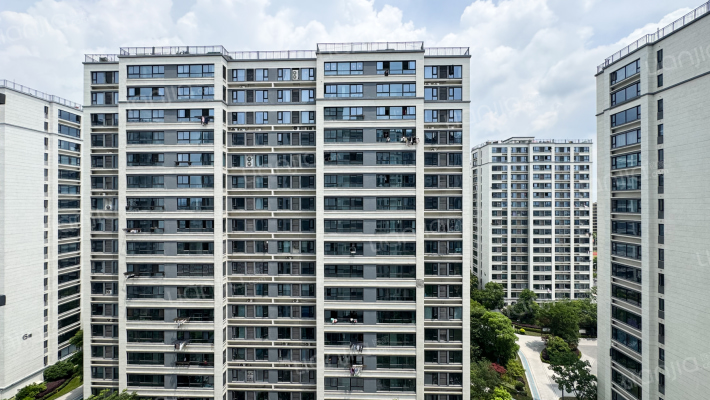 中天观樾诚品外景图